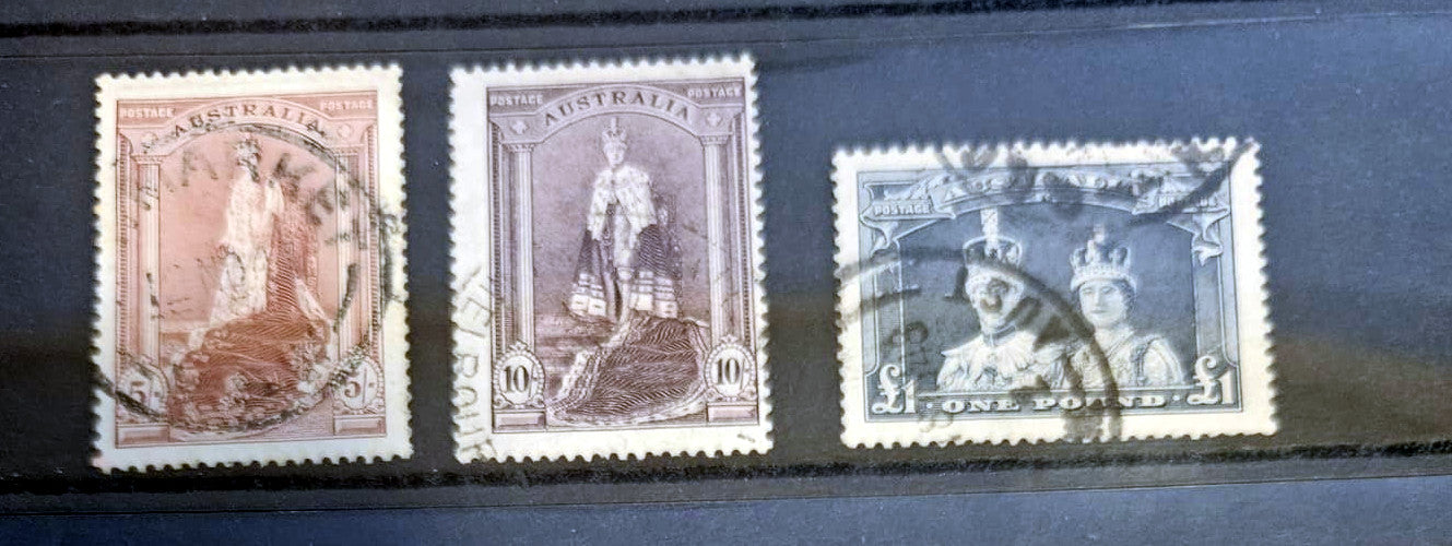 Australia Thematic stamps - Beautiful Vintage to Modern all different