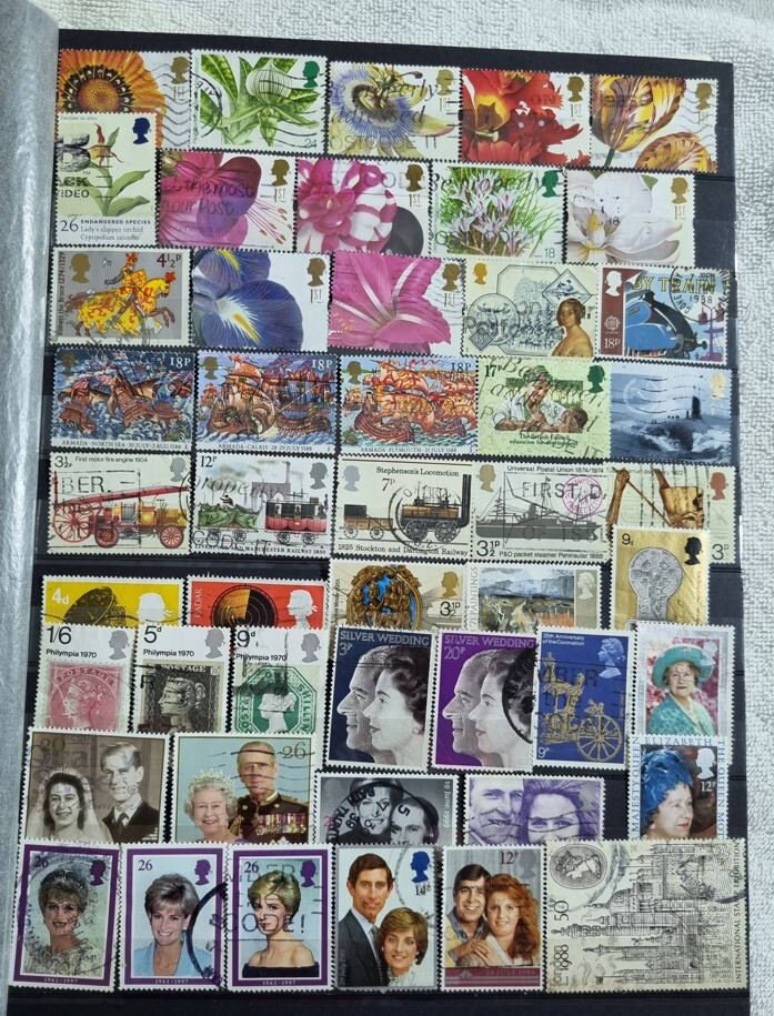 Great Britain Commemorative - Large 100/200/300 Stamps all different