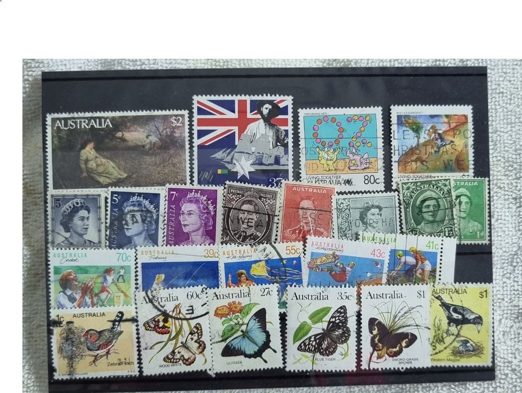Australia stamps - Beautiful Vintage to Modern all different